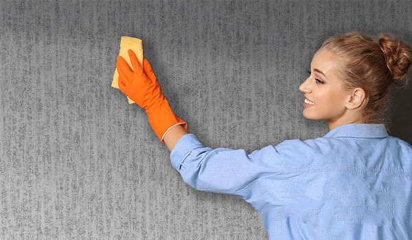 تمیز کردن کاغذ دیواری